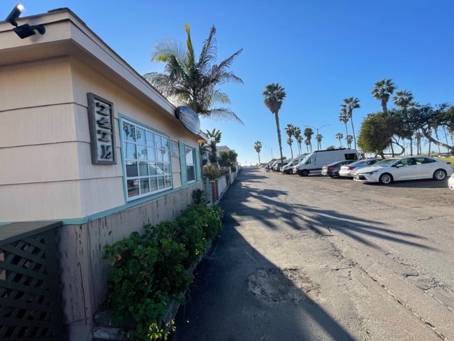747 San Fernando Pl