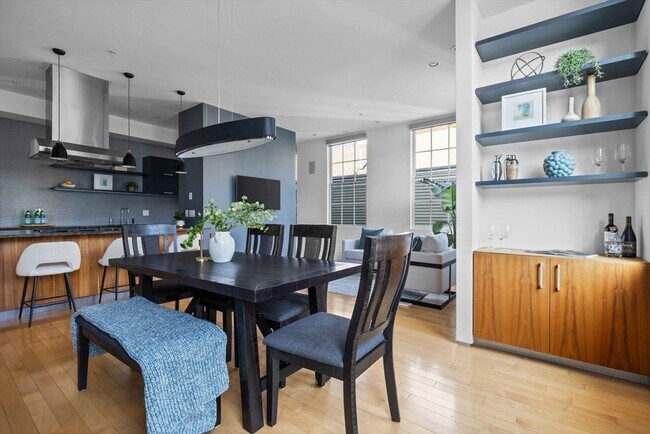 Photo - 618 E 2nd St Unidad 2