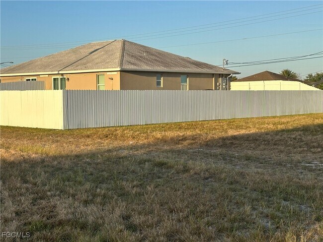 Photo - 1429 Nelson Rd N