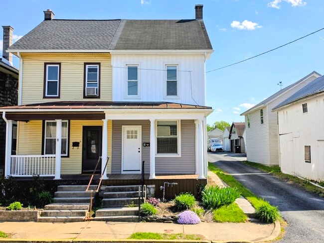 Photo - 4 E Muth Ave