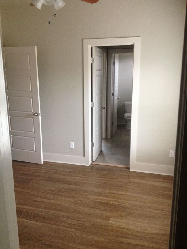 Building Photo - Wildwood 2 Unit 2732