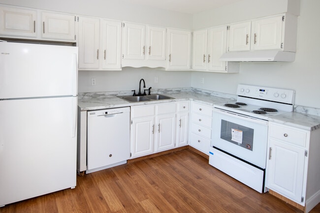 Photo - 152 Pierre Pl Unit 152