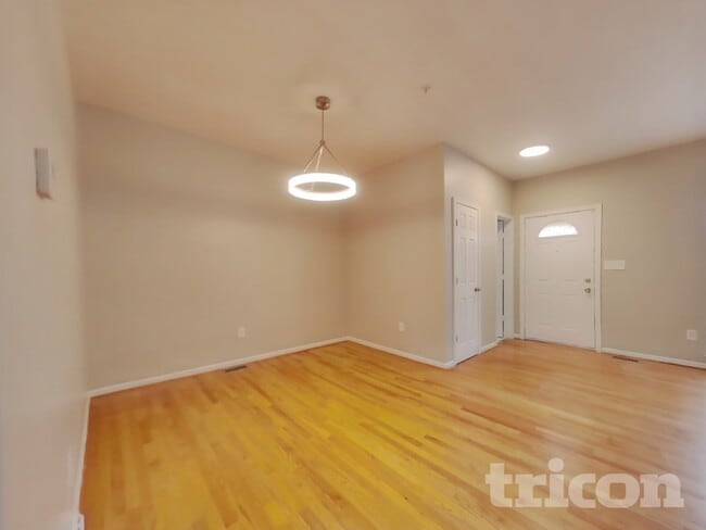 Photo - 7904 Bardwell Ct