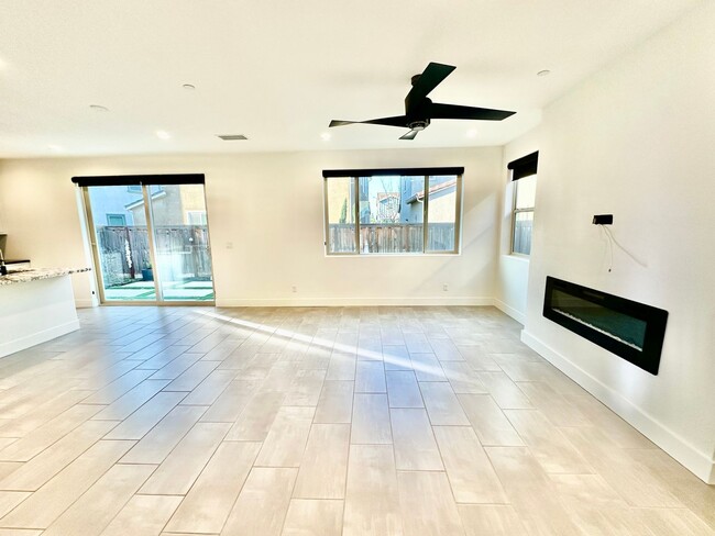 Photo - Newly Built 3/2.5 Home in Tesoro Viejo Community