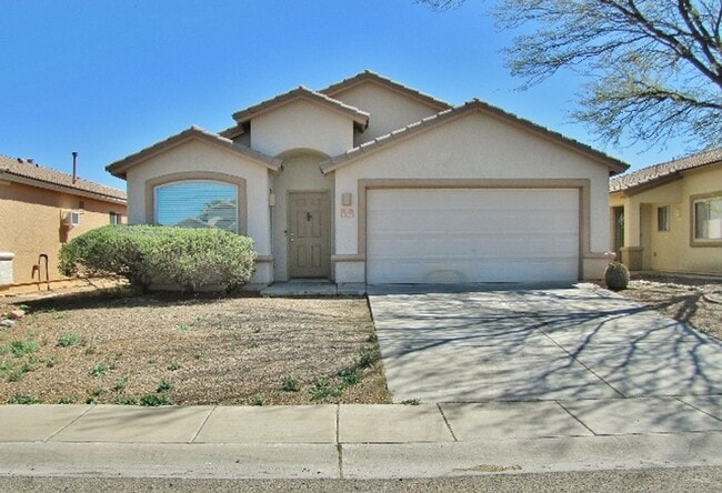 Photo - 4BR/2BA/2CG, 1889 sq.ft. in Copper Point subdivision, Sierra Vista, AZ