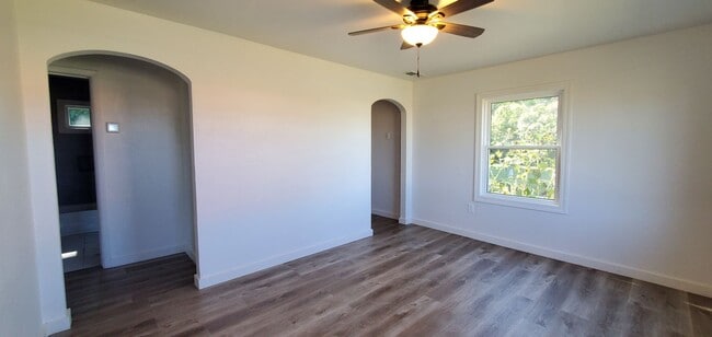 Photo - 2 bedroom 1 bath home in Lockwood!