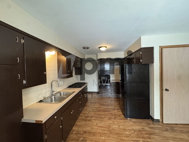 Photo - 312 Highfield Dr