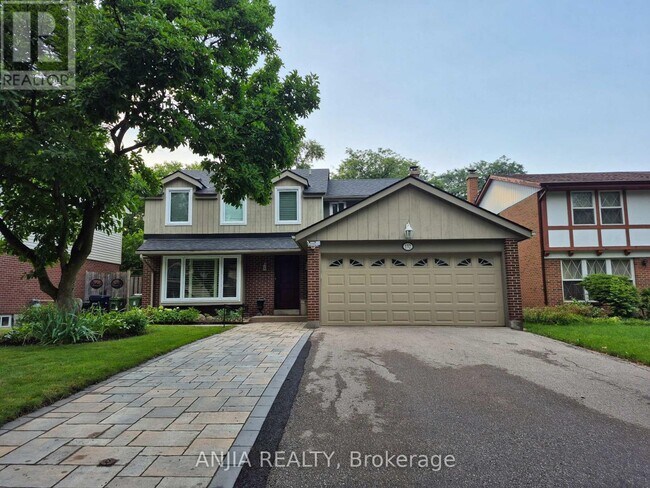 Photo - 132 Heatherside Dr