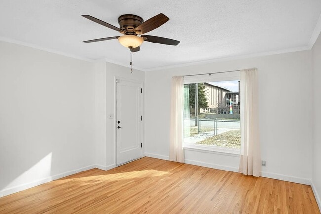 Photo - 5830 Lyndale Ave S Unidad 5830