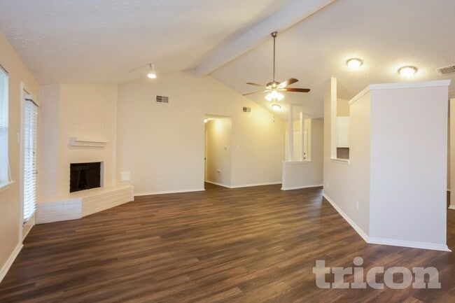 Photo - 16230 Rancho Blanco Dr