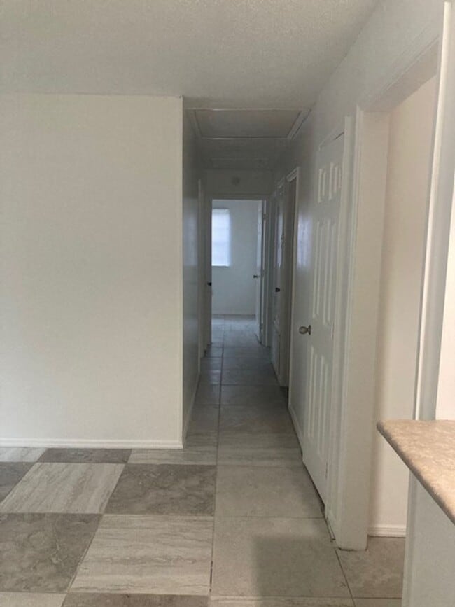 Photo - Gulfport 3 Bedroom