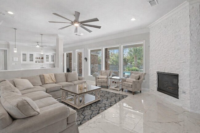 Photo - 25307 Piney Bend Ct