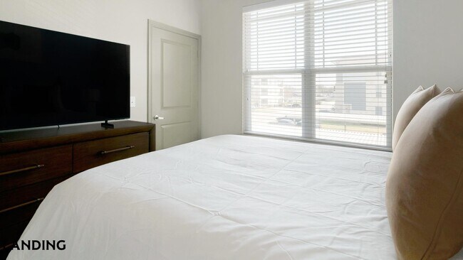 Photo - 99 W Cedar Bayou Lynchburg Rd Unit 13206