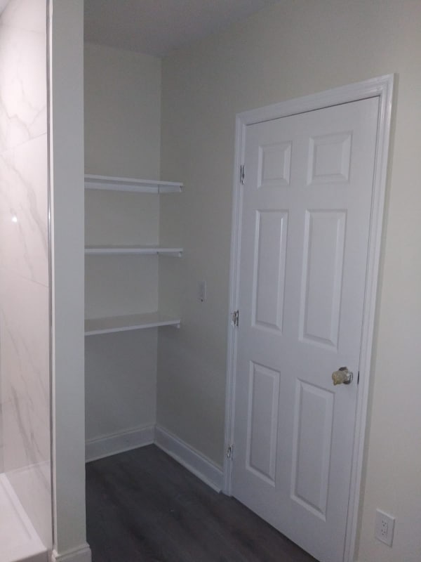 Photo - 4628 Portsmouth Ave Unidad B