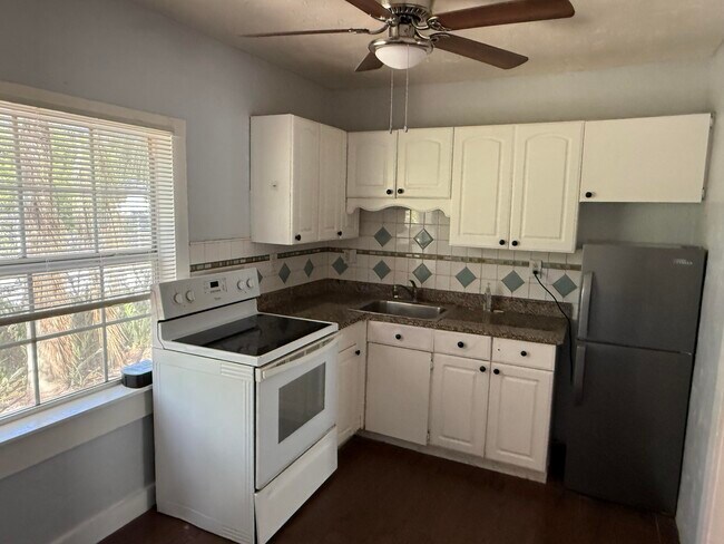 Photo - 701 S K St