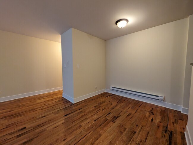 Photo - 557 W Arlington Pl Unidad 205