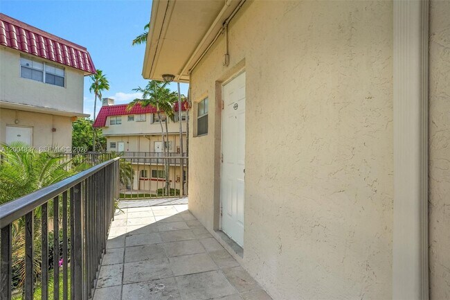 8650 SW 67th Ave Unit 1025