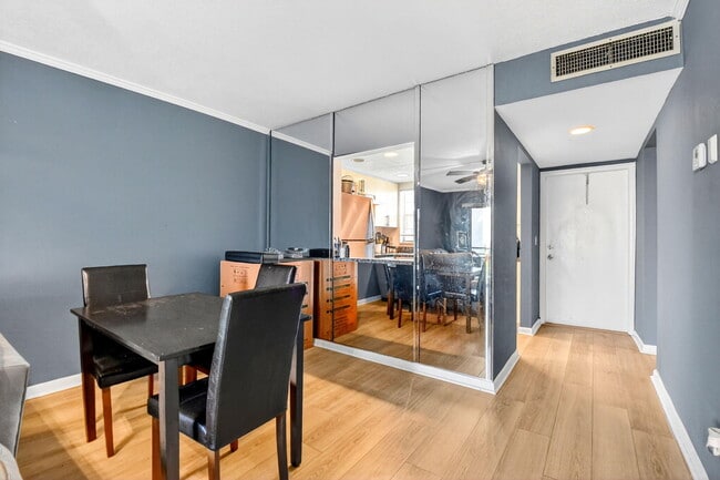 Photo - 1630 Embassy Dr Unit 207