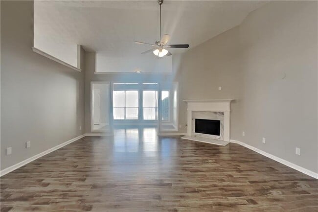 Photo - 3845 Rajean Dr