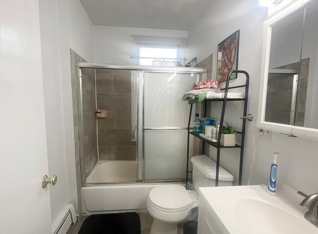 Photo - 122 London St Unit 2