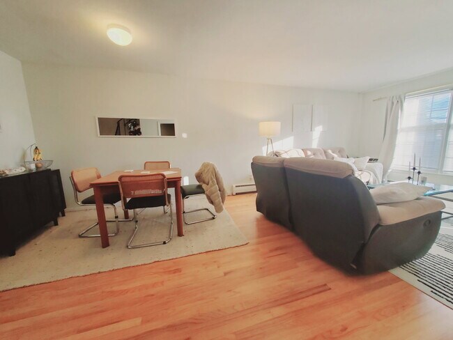 Photo - 15 Elmwood St