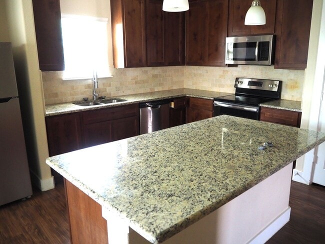 Photo - 4903 Villas Dr