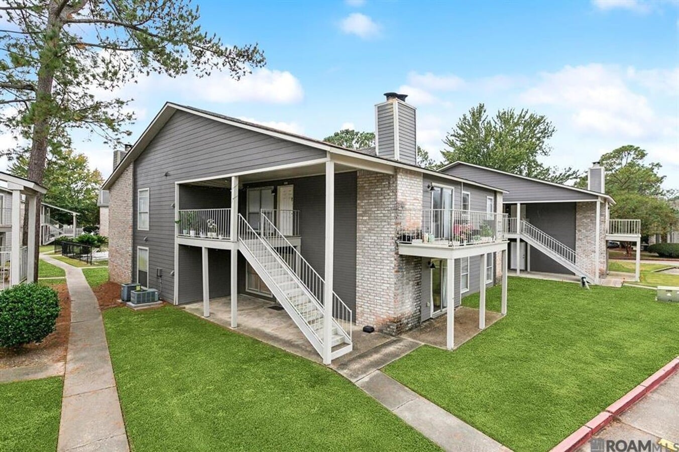 Welcome home to this charming 2-bedroom, 2-bath downstairs unit in the heart of Baton Rouge—just ... - Welcome home to this charming 2-bedroom, 2-bath downstairs unit in the heart of Baton Rouge—just ...