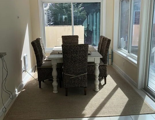 Photo - 766 Putnam Ave