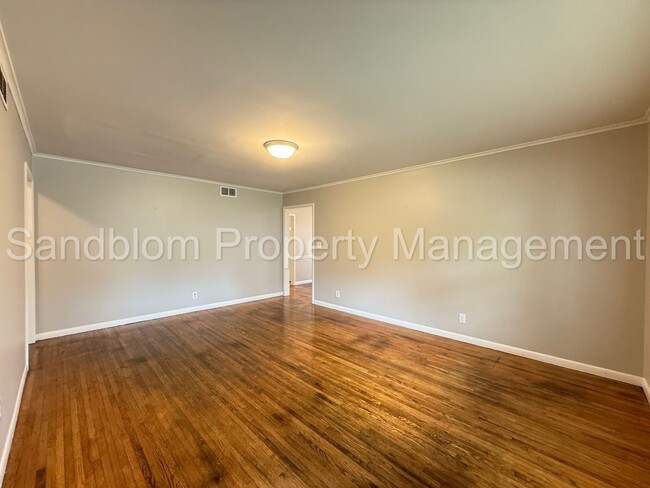 Photo - For Lease | Tulsa | Available Now!