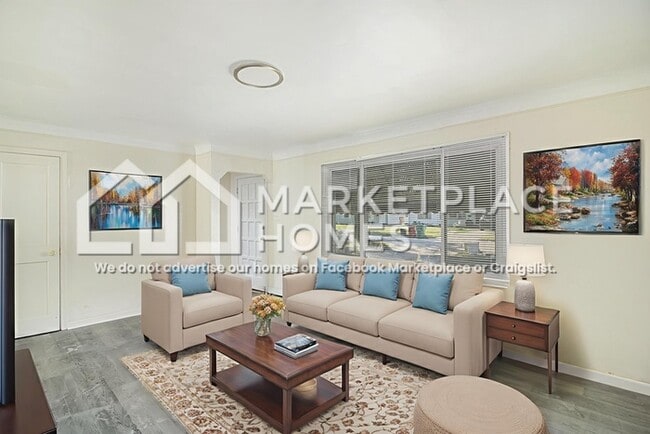 Photo - 17097 Lincoln Ave