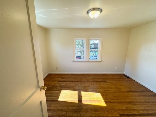 Photo - 2 Bedroom Semi-Detached Townhome
