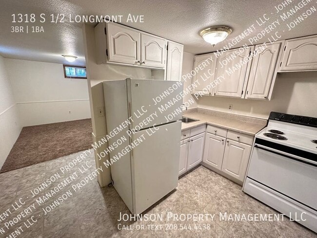 Photo - 1105 1/2-S 1/2 S Longmont Ave