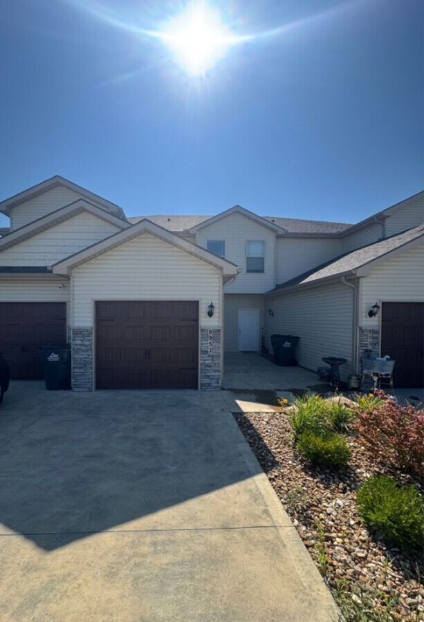 Coming Soon: Charming 2-Bedroom, 2.5-Bath ... - Coming Soon: Charming 2-Bedroom, 2.5-Bath ... House