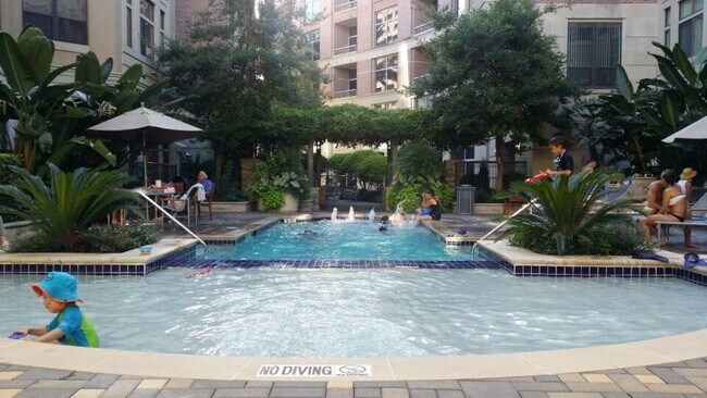 1901 Post Oak Blvd Unit 3215