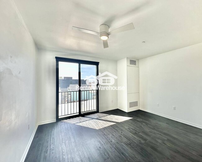 Building Photo - 329 5th St Rental