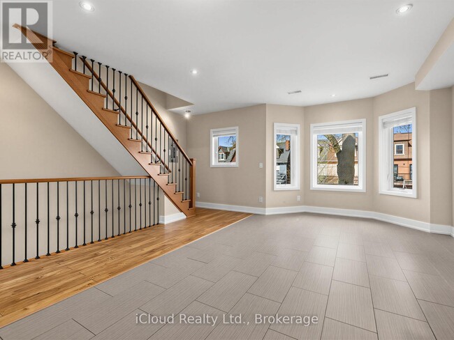 Photo - 1226 Lansdowne Ave