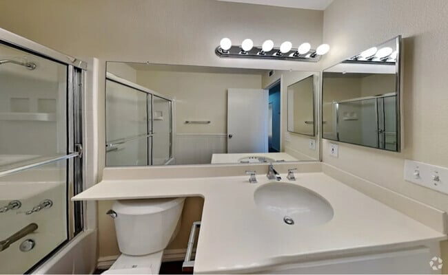 Building Photo - 28205 Orangegrove Ave Rental