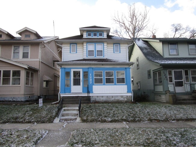 Building Photo - New Listing!!!