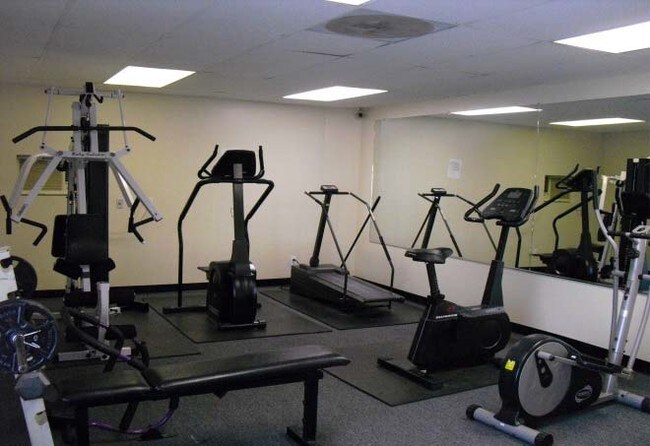 Fitness Center - Hansen Heights