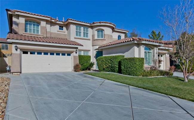 GATED SUMMERLIN 4BD/3.5BA W/ POOL! - GATED SUMMERLIN 4BD/3.5BA W/ POOL! House