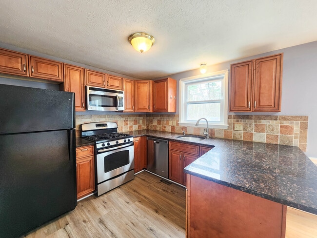 Photo - 67 Burgundy Dr Unit 67 Burgundy