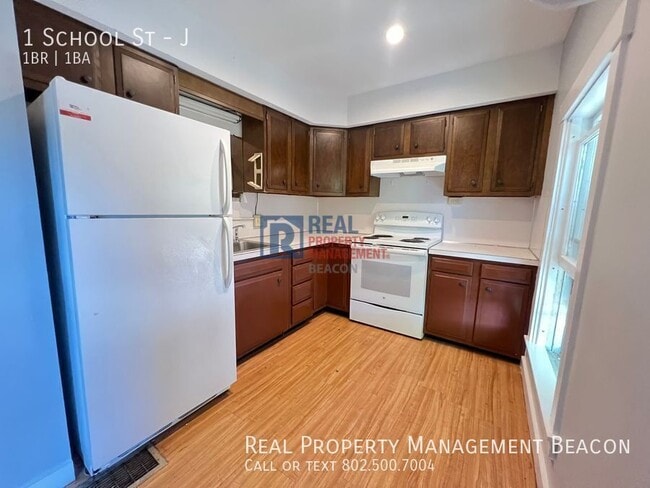 Photo - 1 School St Unidad J