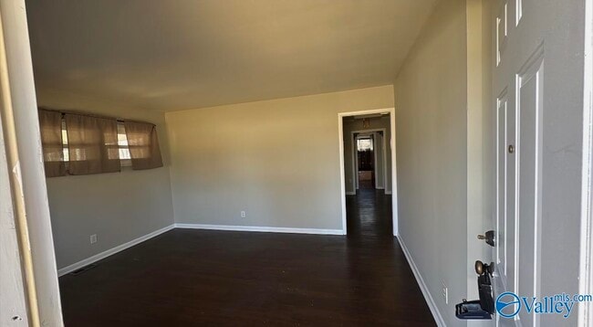 Photo - 2901 Azalea Rd SW