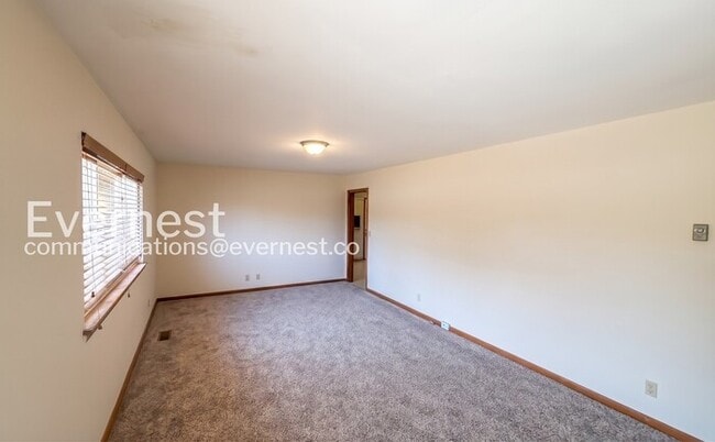 Photo - 1407 Cloverdale Cir
