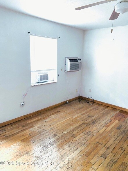 Photo - 1199 Jordan Ct NE Unidad B