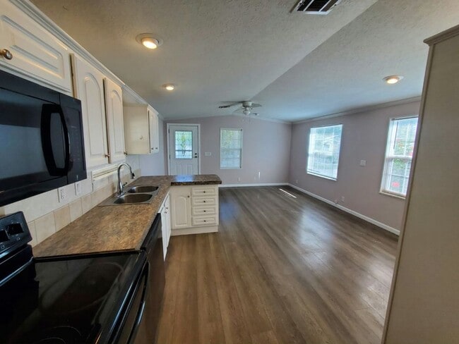 Photo - 6522 S Brandywine Dr