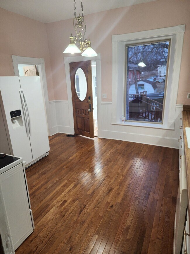 Photo - 524 Juniatta St