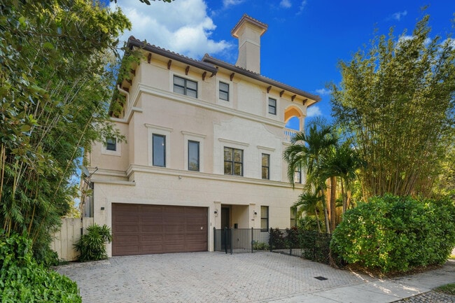 Photo - 1503 NE 2nd St