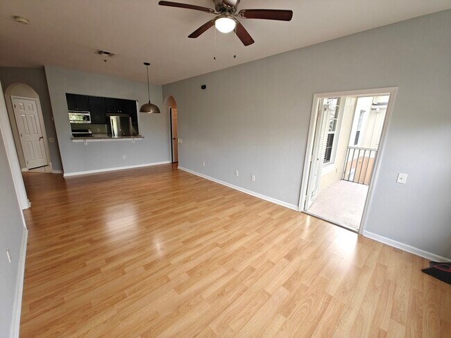 Photo - 6214 Stevenson Dr Unit 304