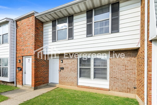 Photo - 7795 Mt Hood